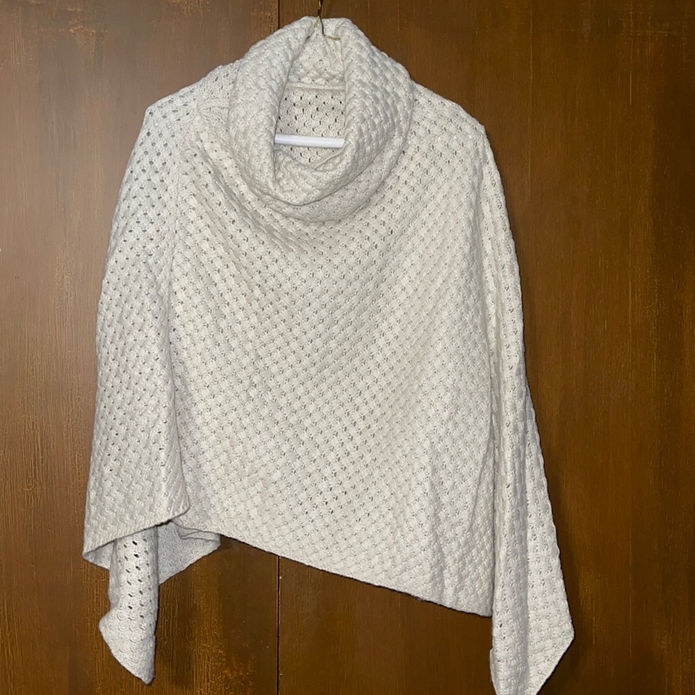 Women’s Cream Color Shrug